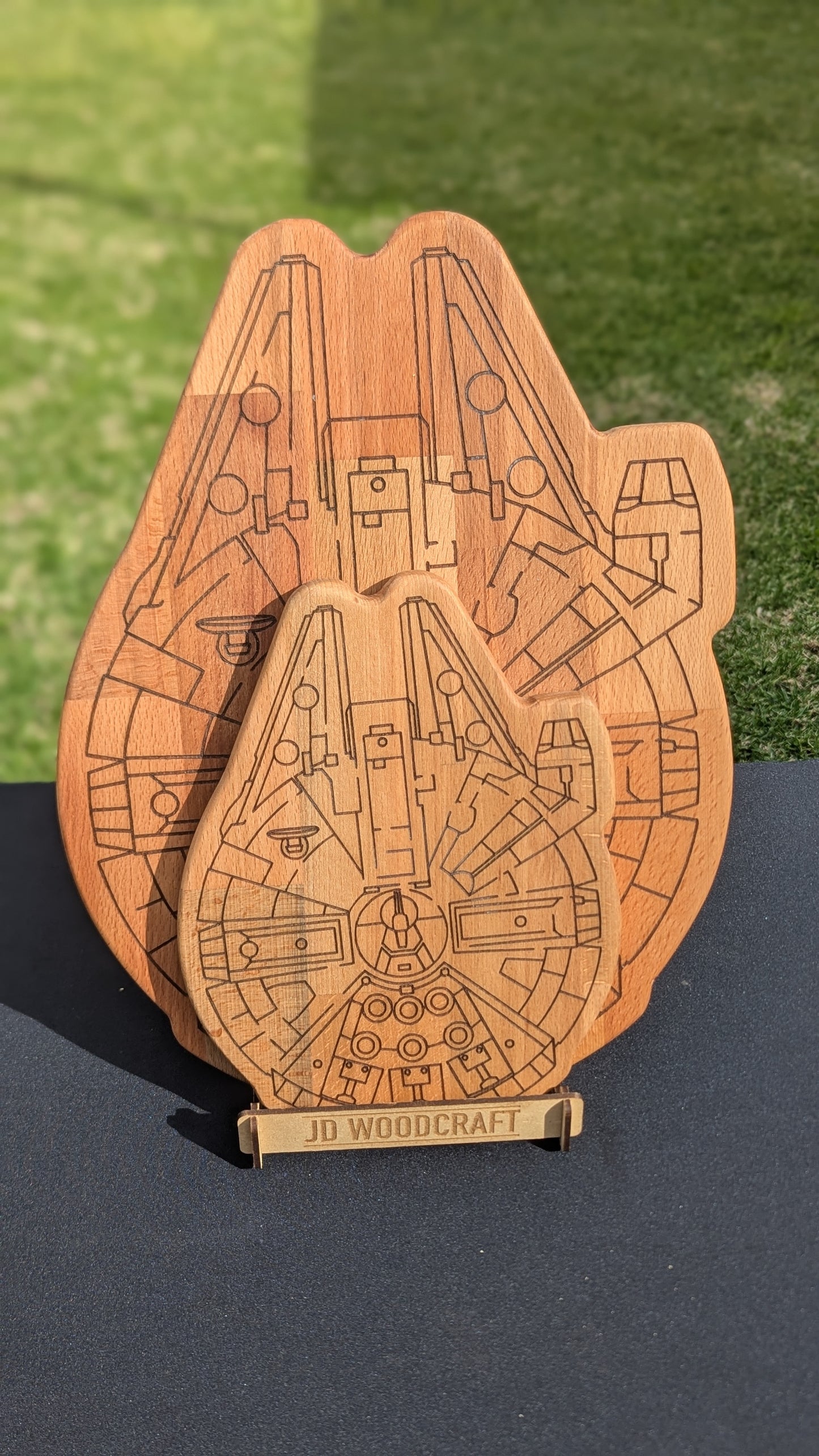 Malenium Falcon Serving Board
